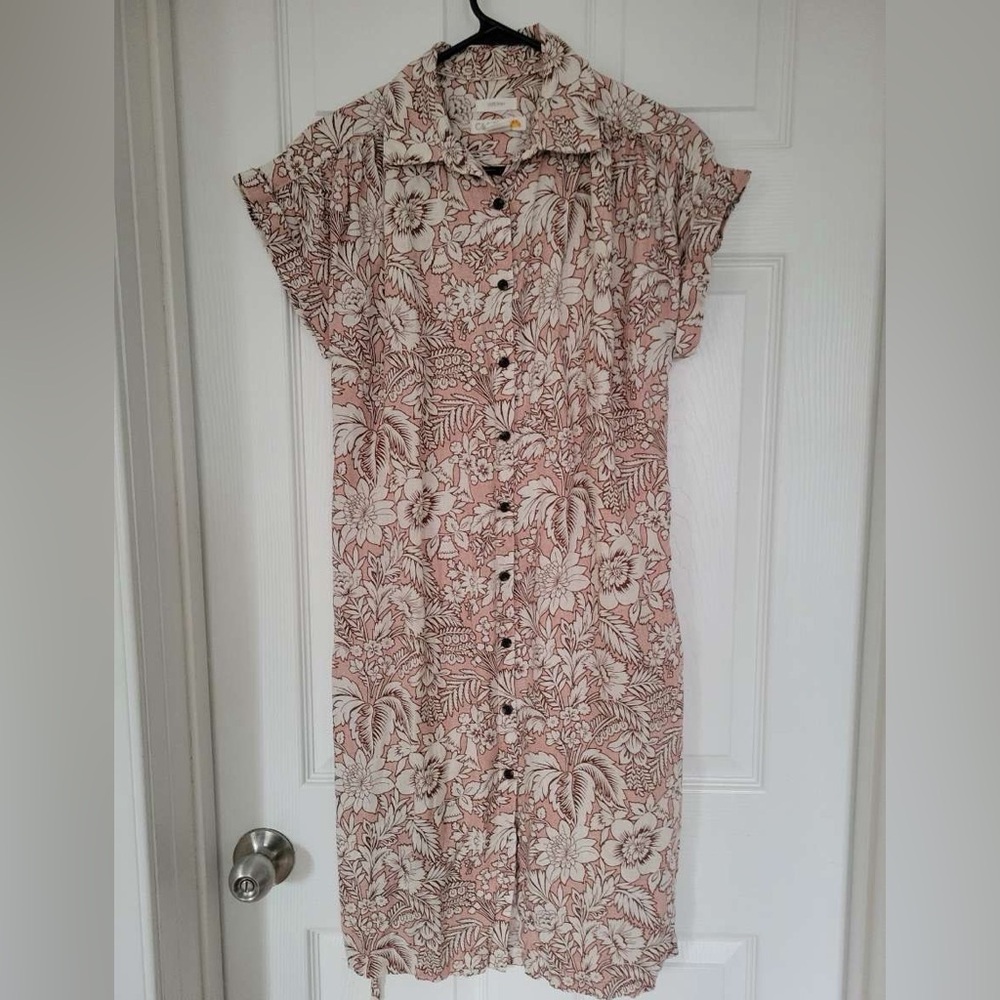 C&C California Pink Floral Button-Front Linen Midi Dress